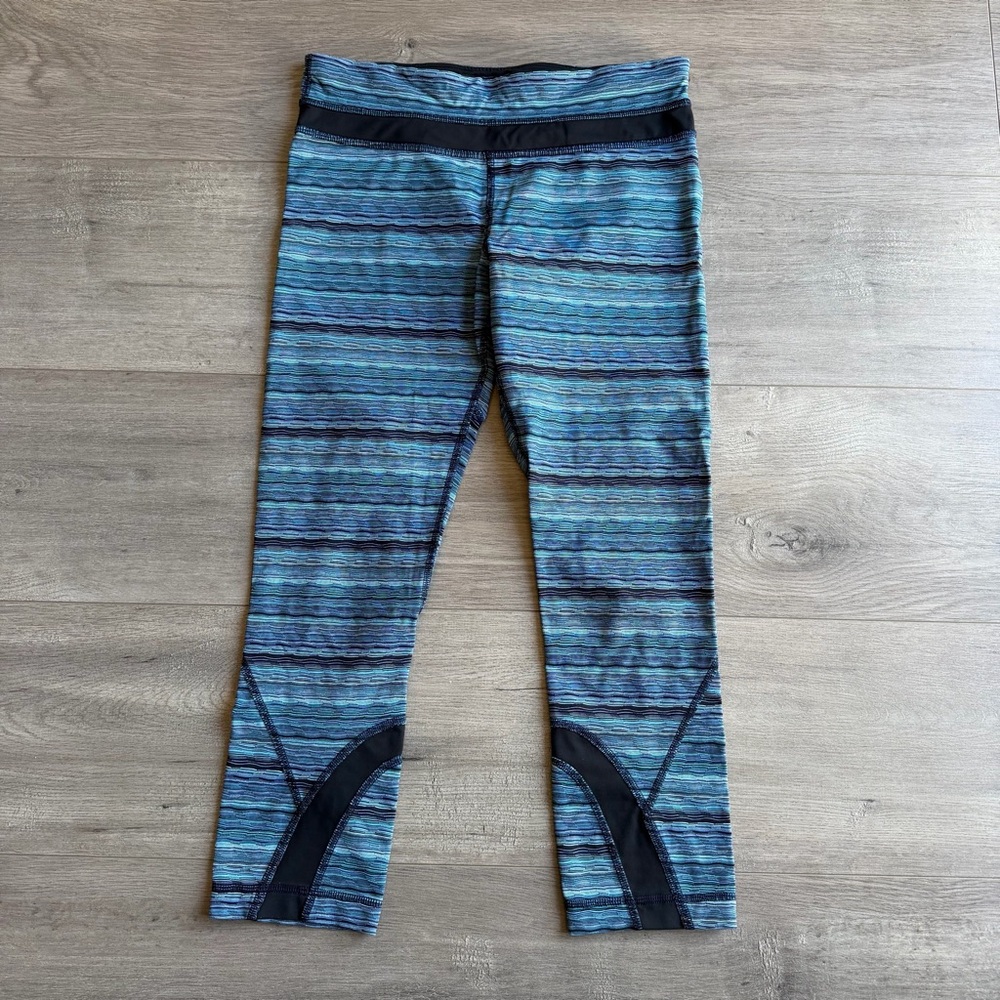 Lululemon Inspire Crop II - Space Dye Twist Naval/Peacock Blue/Black - size 6